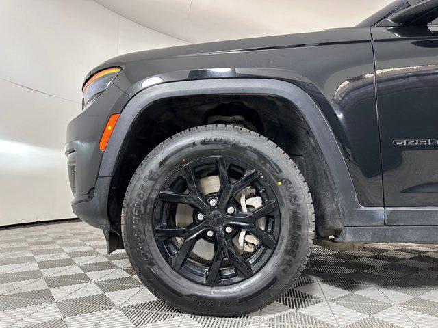 used 2024 Jeep Grand Cherokee L car, priced at $34,598