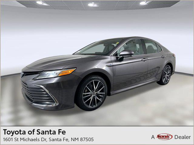 used 2021 Toyota Camry Hybrid car, priced at $28,496