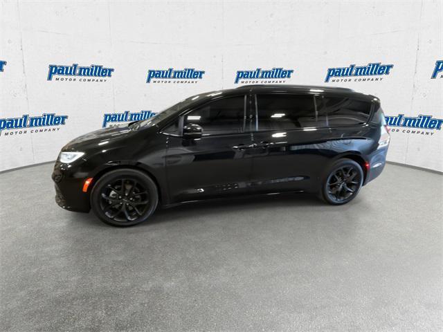 used 2023 Chrysler Pacifica car, priced at $25,153