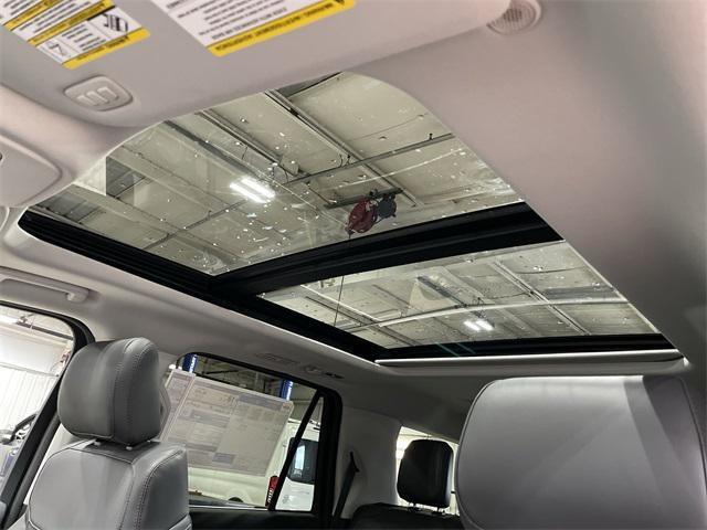 new 2025 Ford Expedition car, priced at $71,340