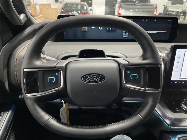 new 2026 Ford Expedition car, priced at $84,985