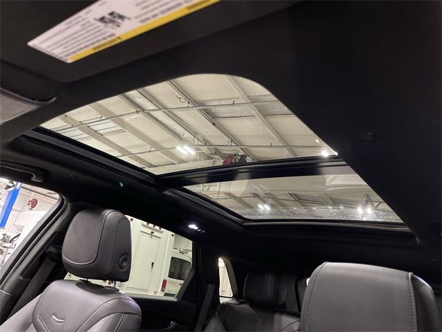 used 2021 Cadillac XT5 car, priced at $23,624