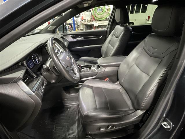 used 2021 Cadillac XT5 car, priced at $23,624