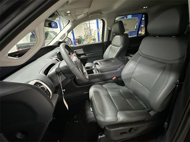 new 2026 Ford Expedition car, priced at $72,870