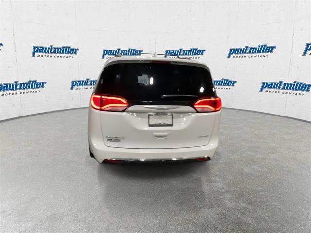 used 2020 Chrysler Pacifica car, priced at $15,369
