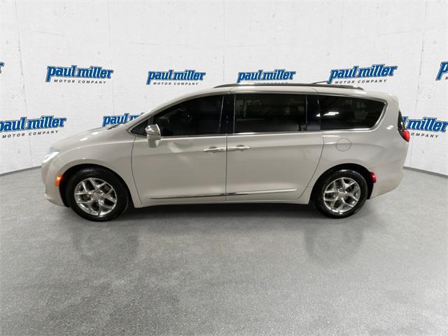 used 2020 Chrysler Pacifica car, priced at $15,369