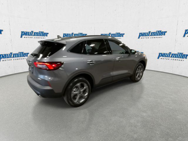 new 2026 Ford Escape car, priced at $32,670