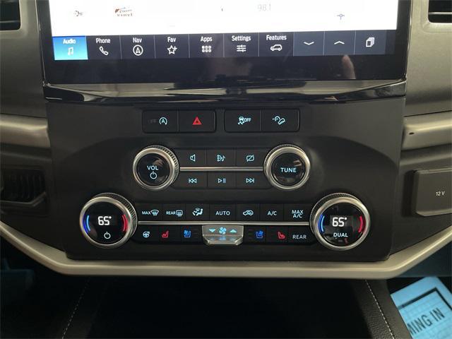 used 2024 Ford Expedition car, priced at $46,816