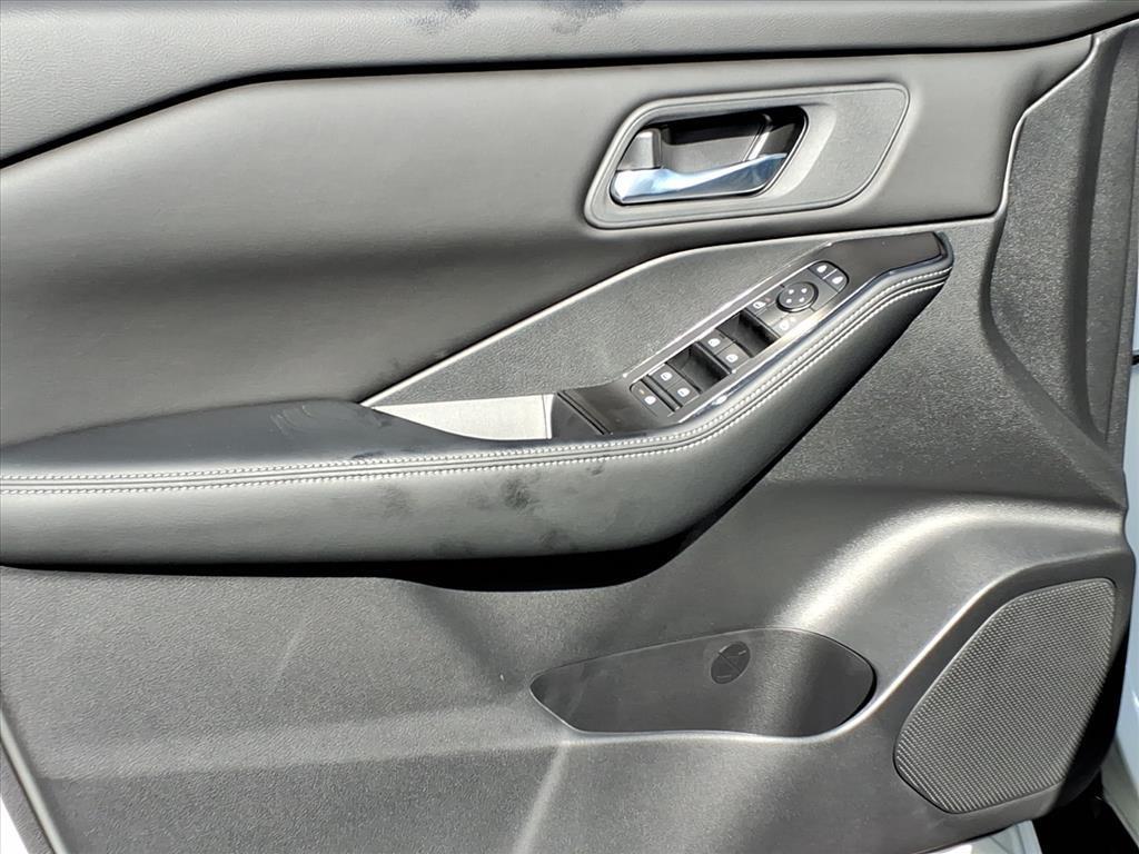 new 2026 Nissan Rogue car, priced at $27,505