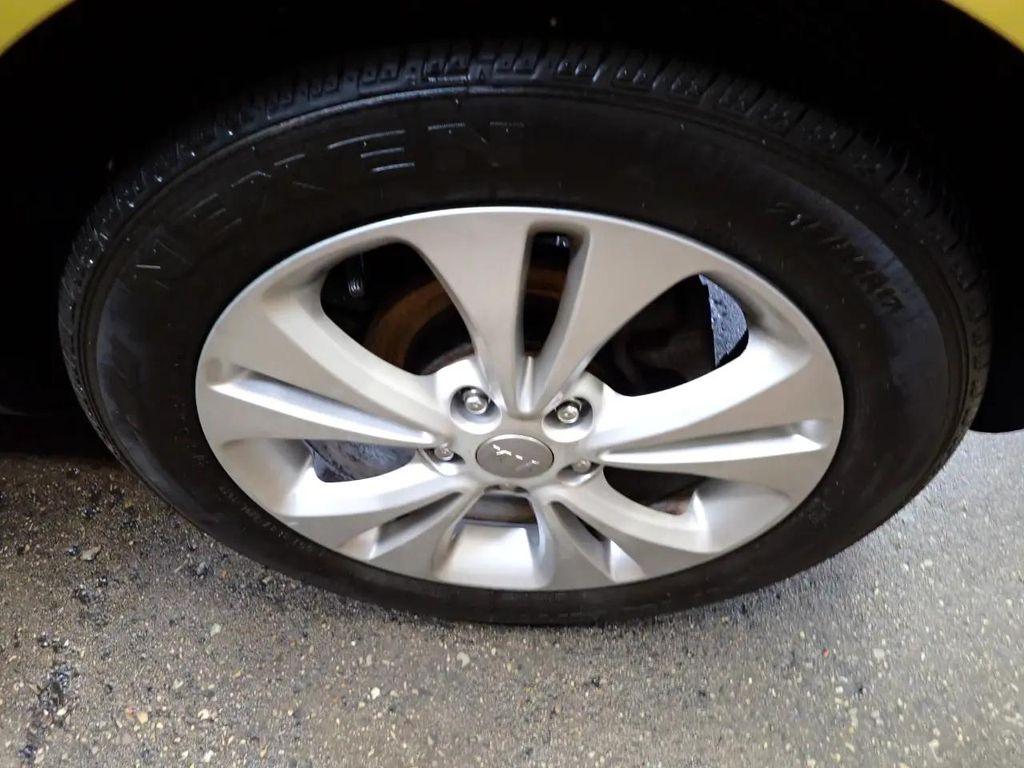 used 2015 Kia Soul car, priced at $5,999