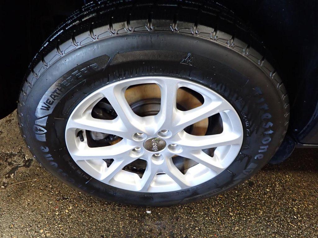 used 2015 Jeep Cherokee car, priced at $7,999