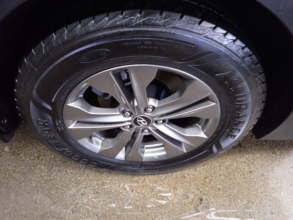 used 2014 Hyundai Santa Fe Sport car, priced at $7,999