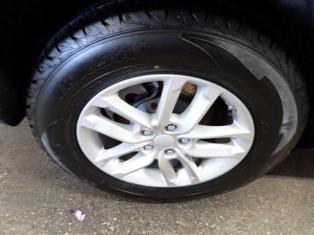 used 2014 Kia Sorento car, priced at $4,999