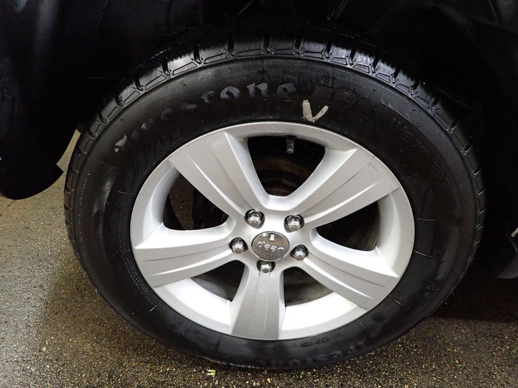 used 2016 Jeep Compass car, priced at $5,999