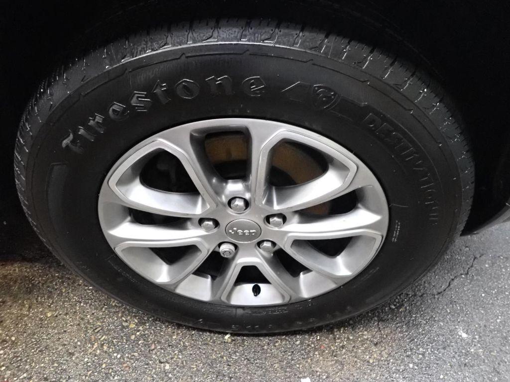 used 2015 Jeep Grand Cherokee car, priced at $8,999