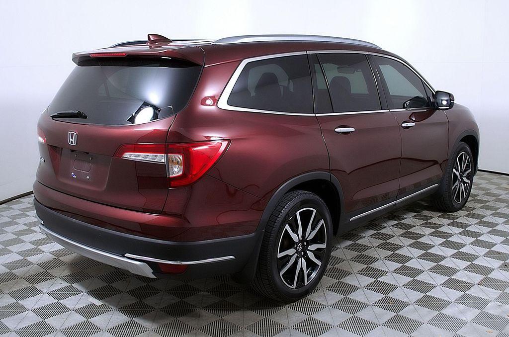 used 2022 Honda Pilot car, priced at $24,998