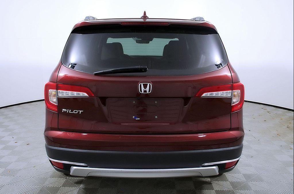 used 2022 Honda Pilot car, priced at $24,998
