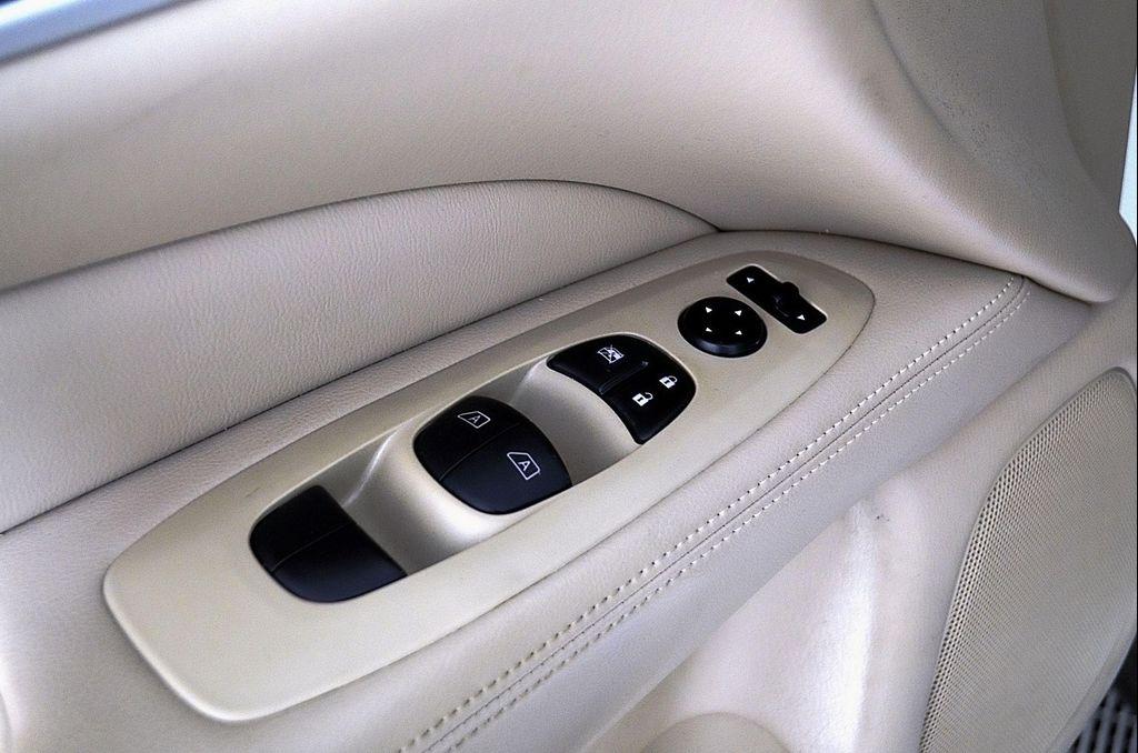used 2018 Nissan Pathfinder car, priced at $20,788