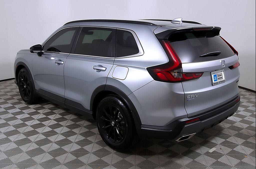 new 2026 Honda CR-V Hybrid car, priced at $38,261