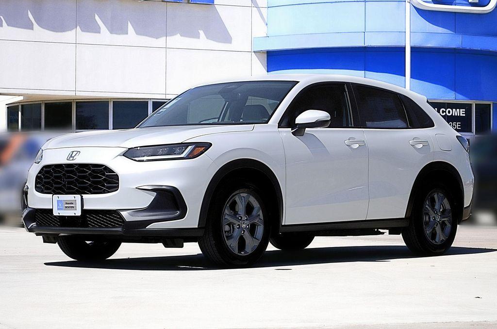 new 2026 Honda HR-V car, priced at $27,371