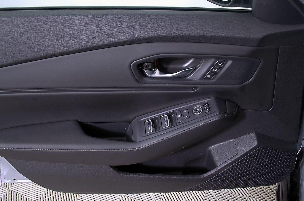 new 2026 Honda Accord Hybrid car