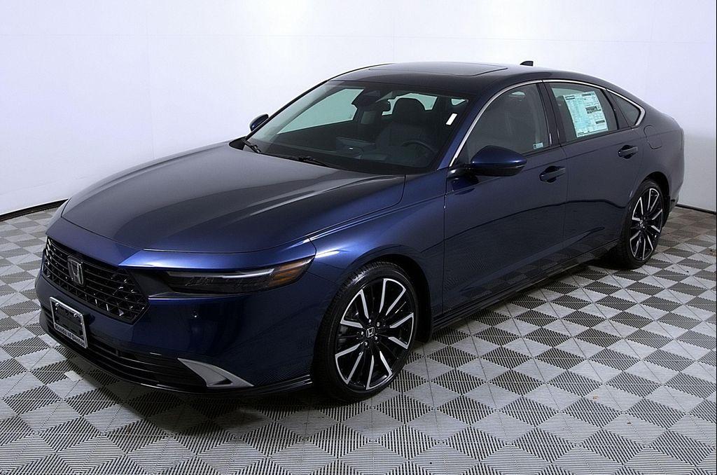 new 2026 Honda Accord Hybrid car