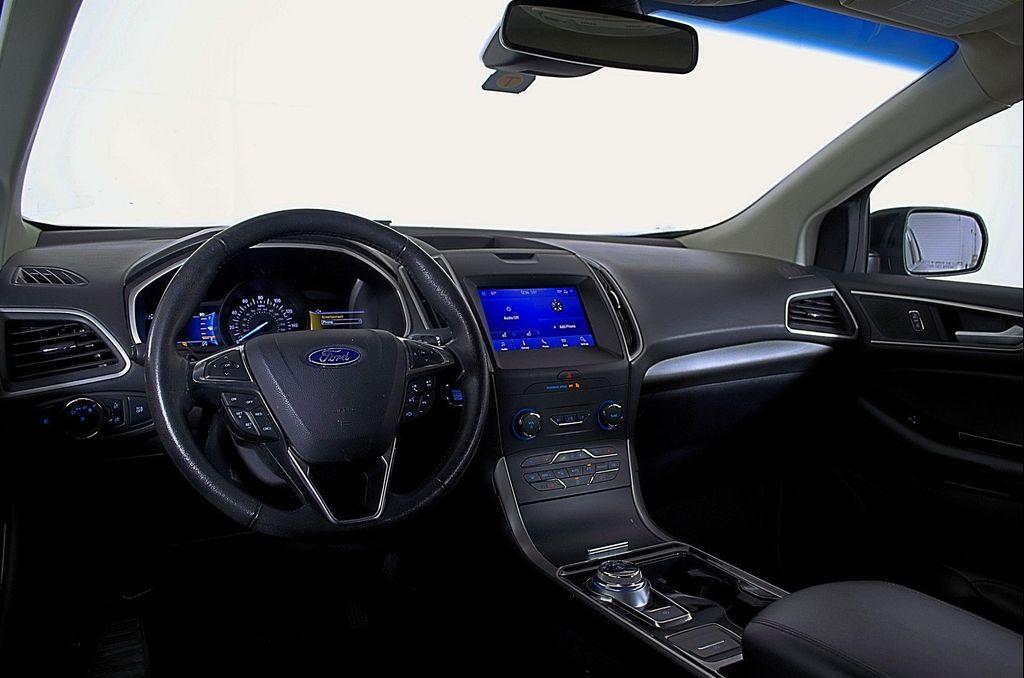 used 2020 Ford Edge car, priced at $15,918