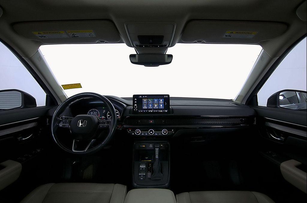 used 2025 Honda CR-V car, priced at $31,998