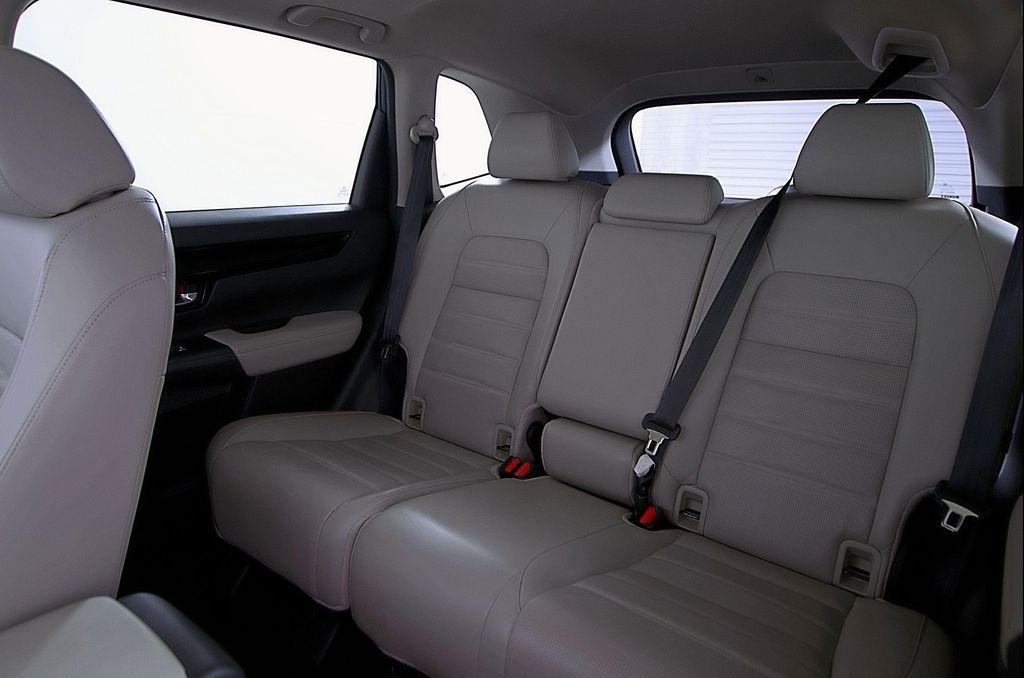 used 2025 Honda CR-V car, priced at $31,998