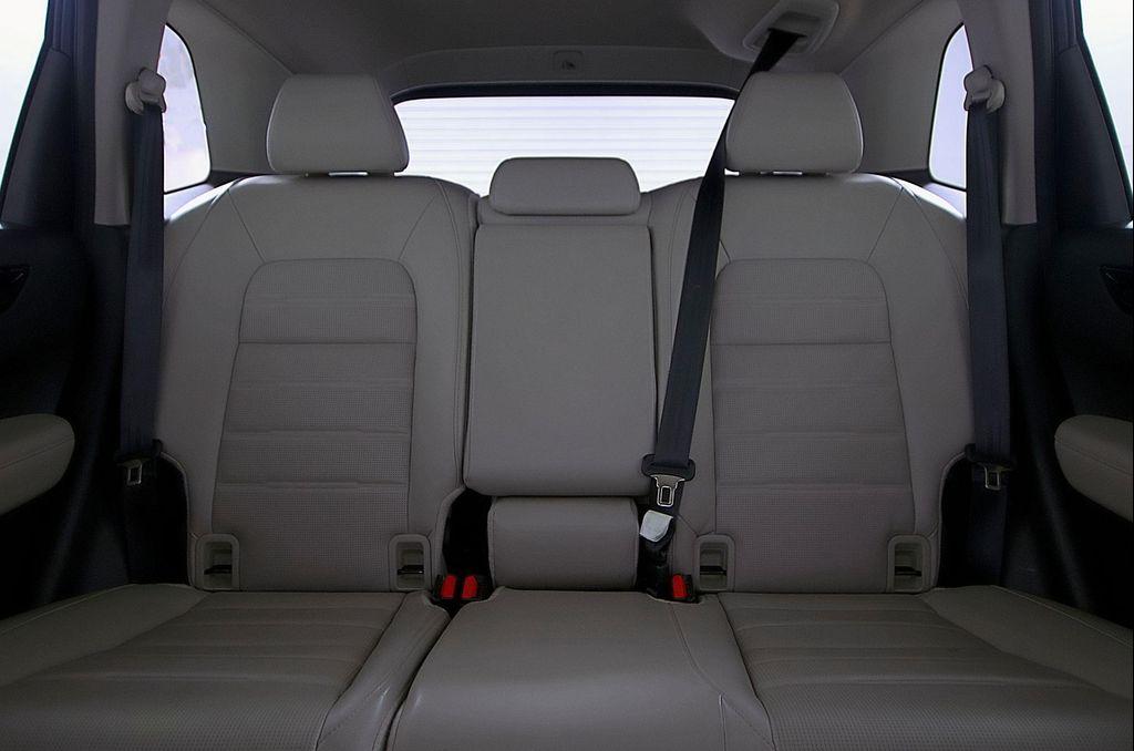 used 2025 Honda CR-V car, priced at $31,998