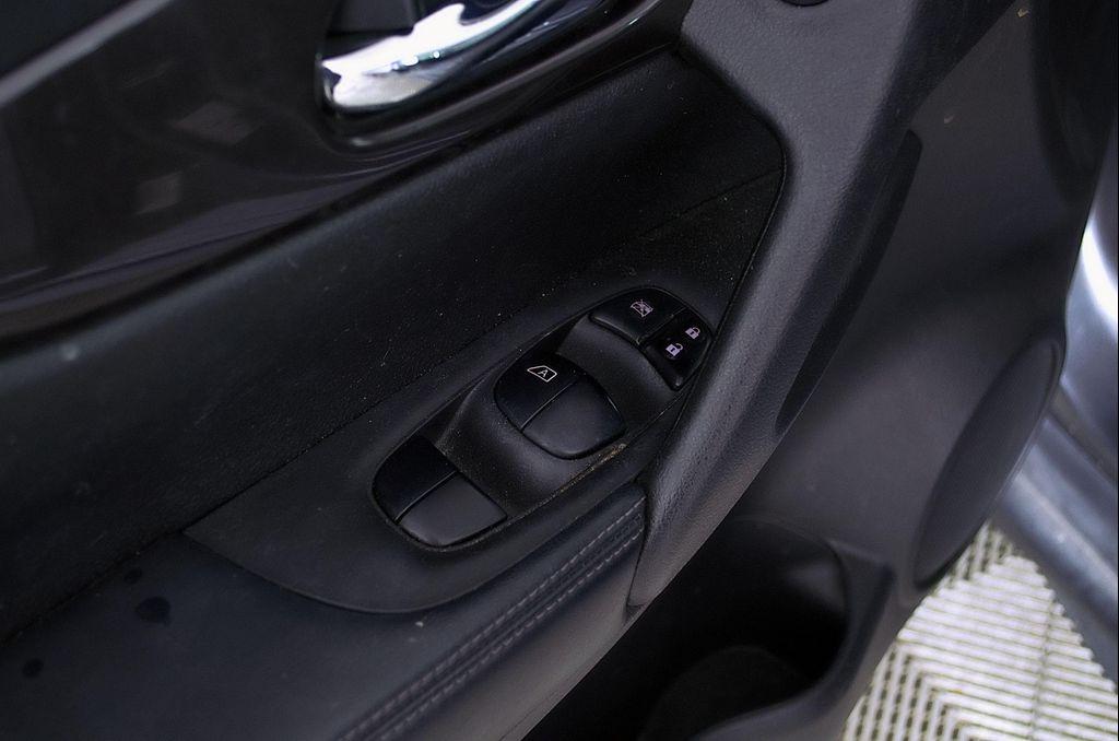used 2019 Nissan Rogue car, priced at $15,998