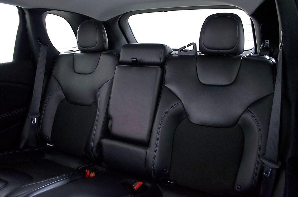 used 2019 Jeep Cherokee car, priced at $14,529