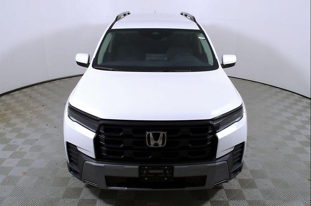 new 2026 Honda Pilot car, priced at $46,445
