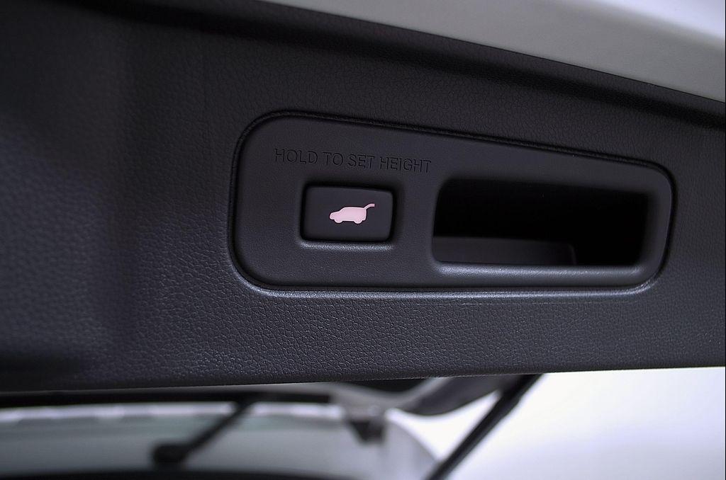 new 2026 Honda Pilot car, priced at $46,445