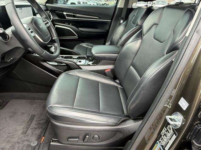 used 2024 Kia Telluride car, priced at $32,836