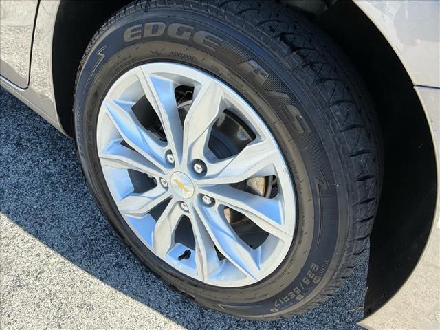 used 2024 Chevrolet Malibu car, priced at $21,553