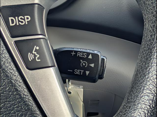 used 2012 Toyota Highlander car, priced at $14,553