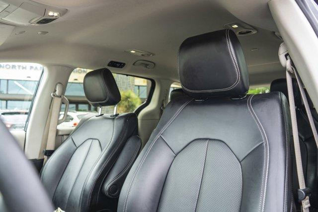 used 2024 Chrysler Pacifica car, priced at $27,496