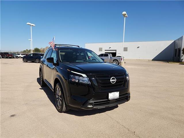 new 2025 Nissan Pathfinder car, priced at $34,245