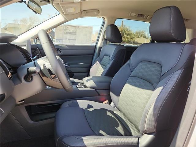 new 2026 Nissan Pathfinder car, priced at $40,735