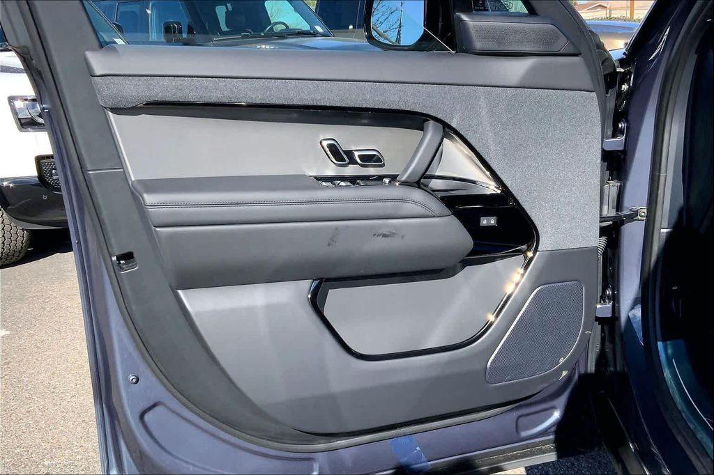 new 2026 Land Rover Range Rover Sport car, priced at $91,300