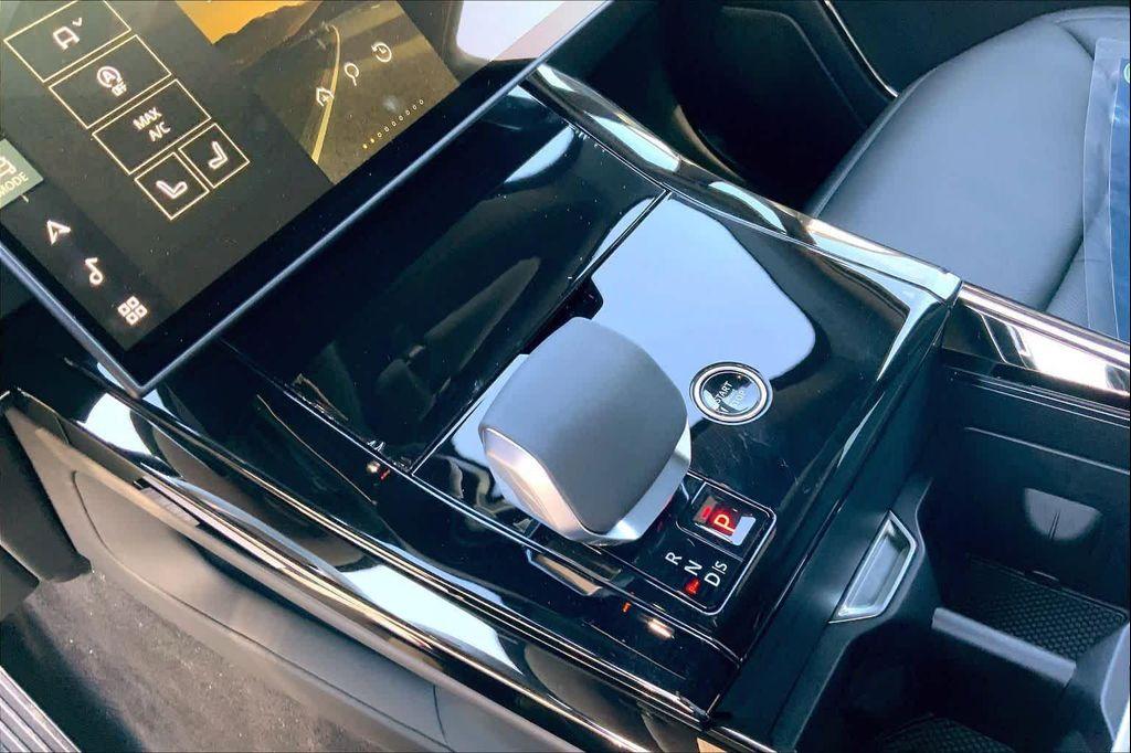 new 2026 Land Rover Range Rover Sport car, priced at $91,300