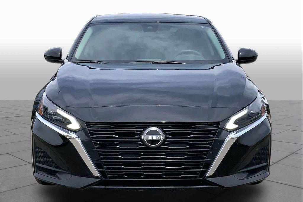 used 2023 Nissan Altima car, priced at $18,888