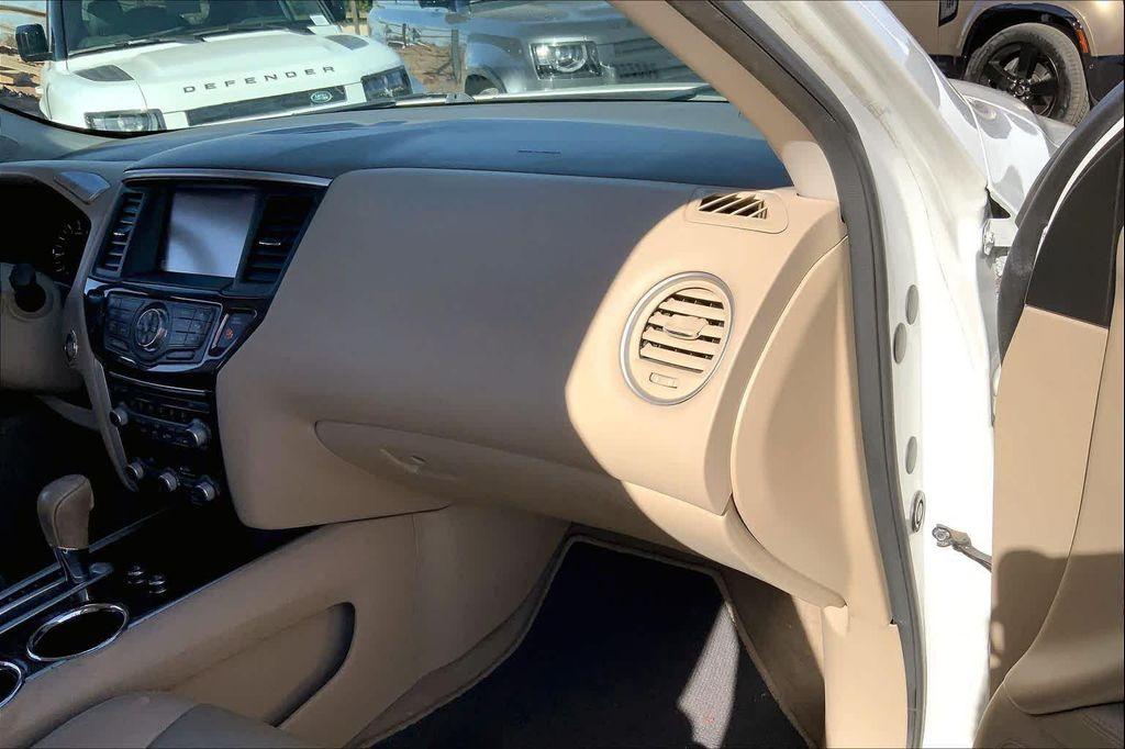 used 2015 Nissan Pathfinder car, priced at $12,800