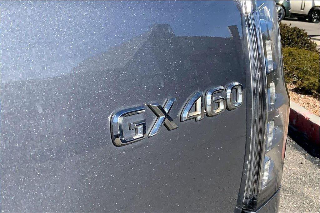 used 2022 Lexus GX 460 car, priced at $51,000
