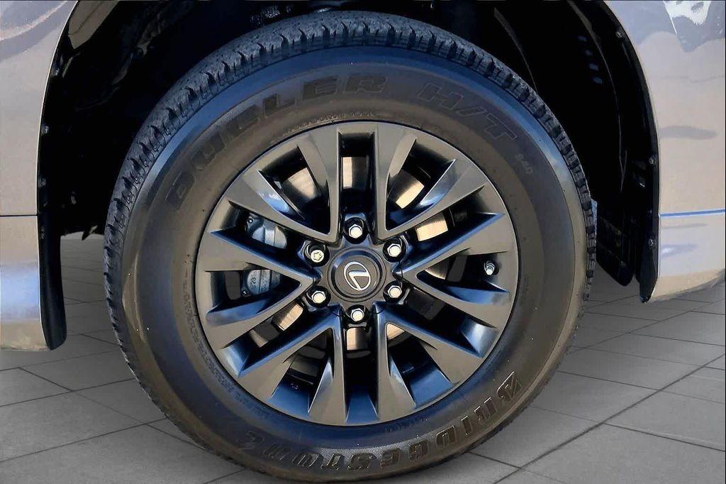used 2022 Lexus GX 460 car, priced at $51,000