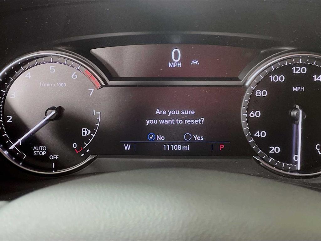 used 2023 Cadillac XT4 car, priced at $30,995