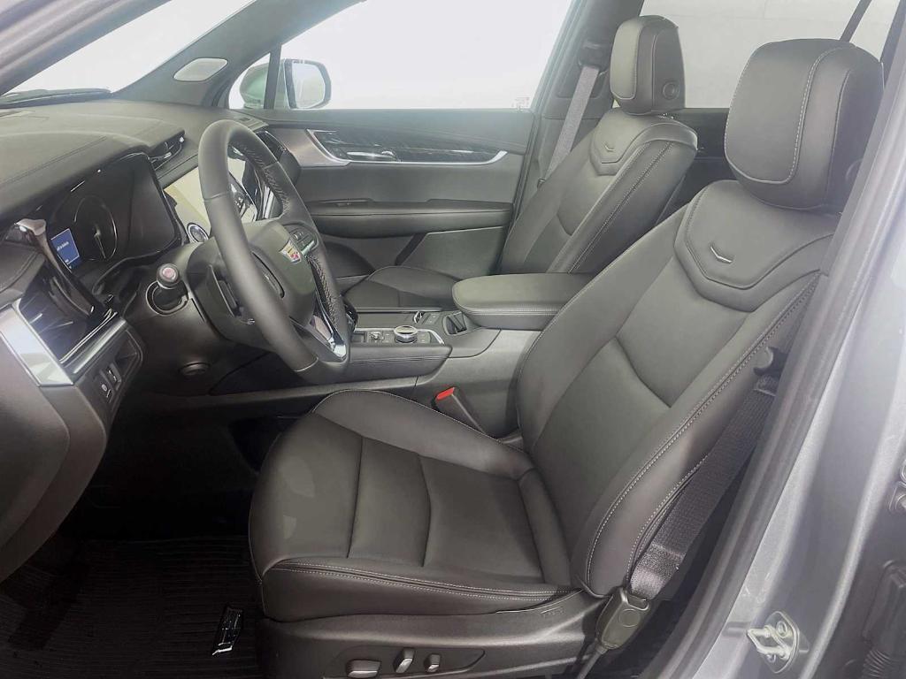new 2025 Cadillac XT6 car, priced at $59,985