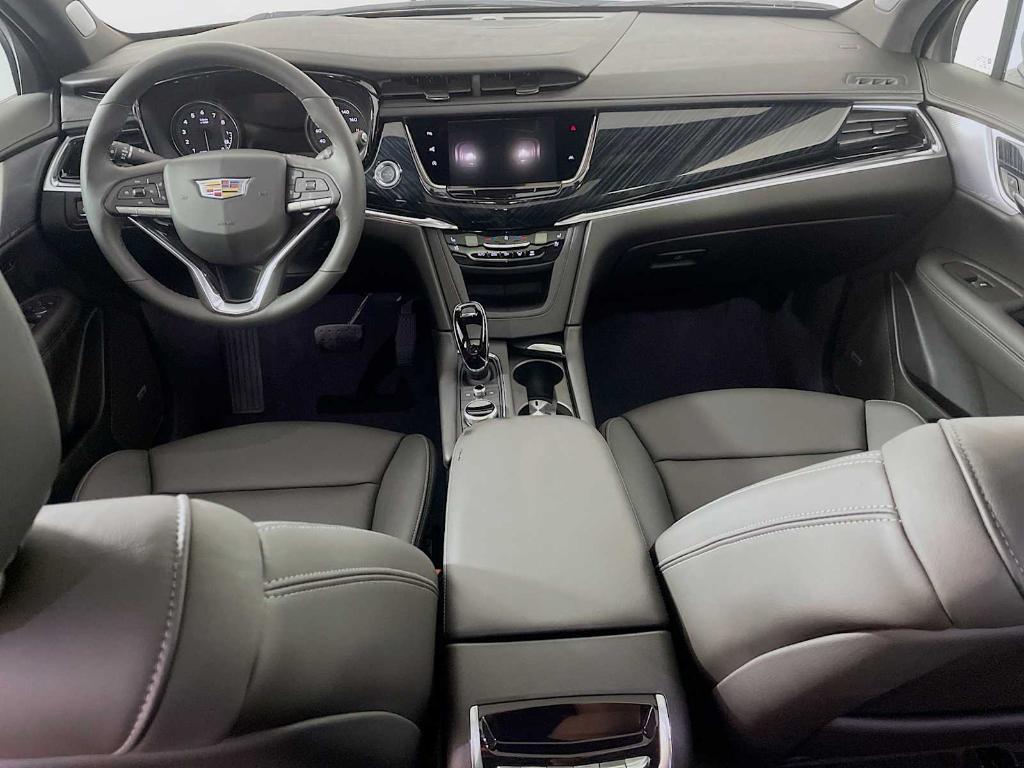 new 2025 Cadillac XT6 car, priced at $62,040