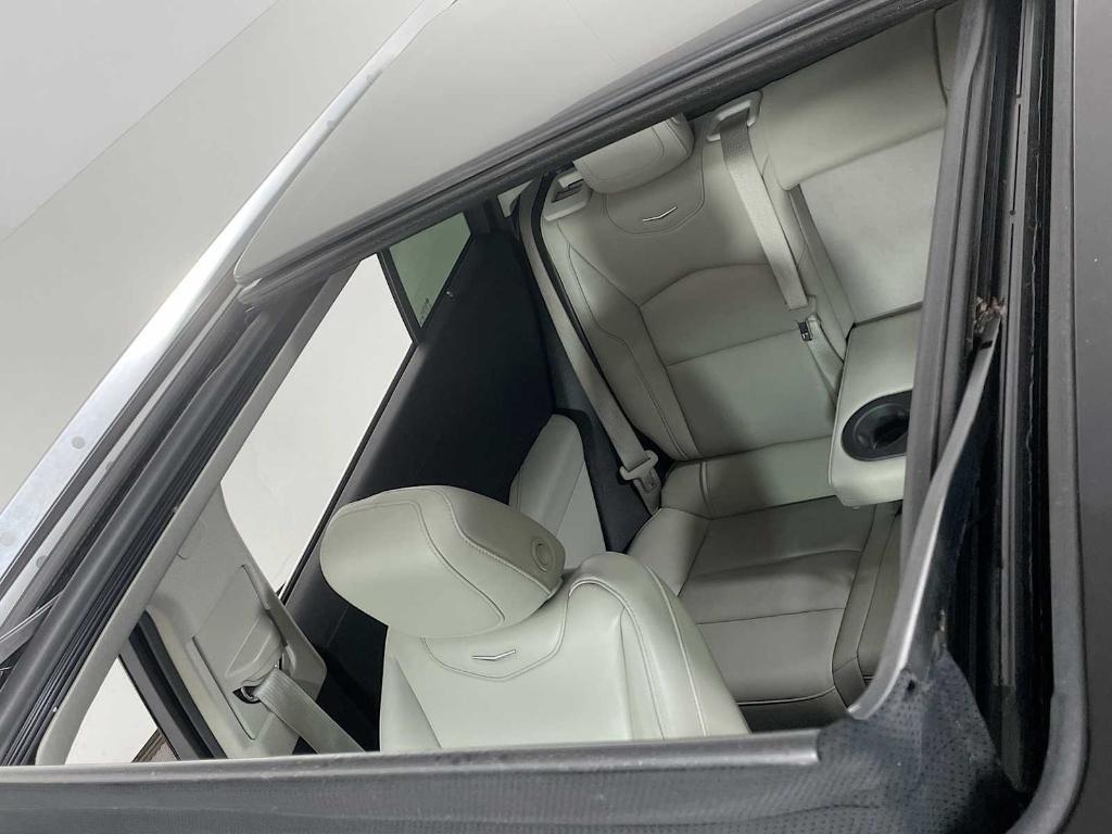 used 2022 Cadillac XT4 car, priced at $25,995